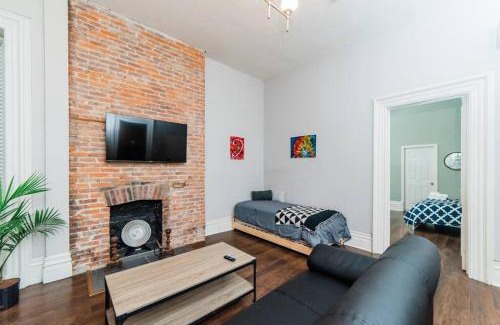 Allegheny-West Appartement | Business Suite - Walkable Entertainment