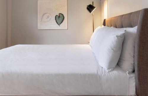 Egremont Hôtel | Buttonball Inn
