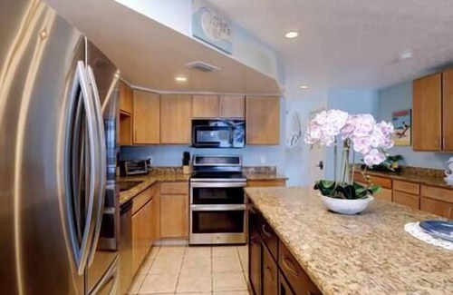 Floridana Beach Appartement | BV Paradise - Central Oceanfront - Sleeps 6