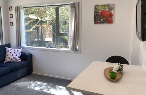 Tauranga Maison | By The Harbour