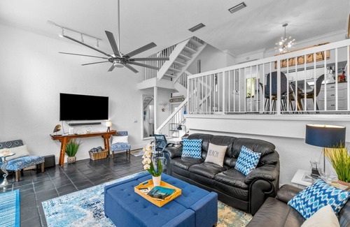 The Cove Maison | BY THE SEA VACATION VILLAS 2 BED/POOL/TWO BLOCKS TO BEACH/PRIVATE DECK