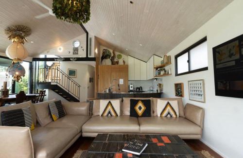 Brunswick Heads Maison | Byron Bay Accom 8 South Beach Lane Riverhouse