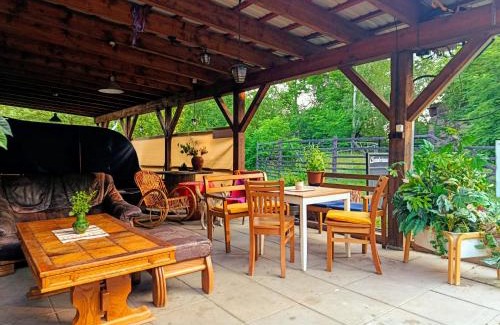 Okrouhlé Hradiště Maison | ByTheLake