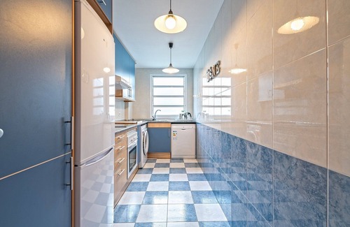 Ripollet Appartement | Cálido apartamento con piscina en Barcelona.