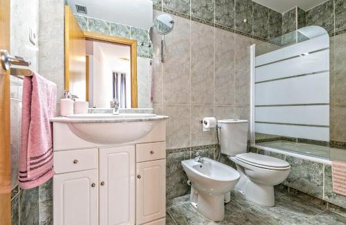 Ripollet Appartement | Cálido apartamento con piscina en Barcelona