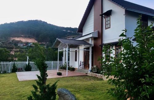Da Lat Cabine | Cánh Đồng Mây Homestay Đà Lạt
