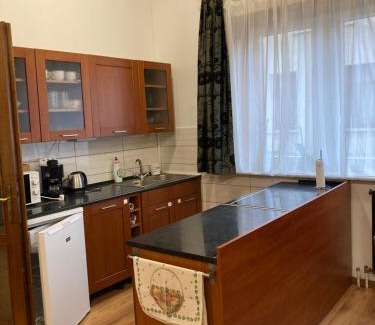 Pecel Appartement | Cédrus apartman