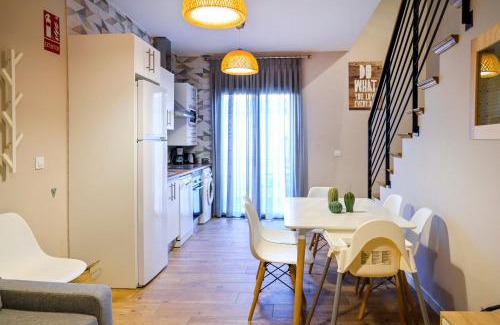 Torrico Appartement | C - Apartamento moderno con piscina compartida