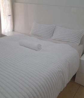 Greater Johannesburg Metropolitan Area Maison | C&C Guest Lodge