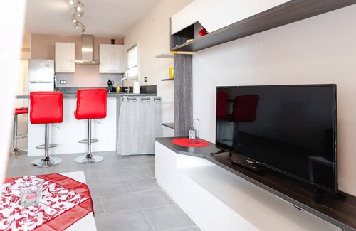Port Rive Gauche Appartement | C-D36 Appartement T3 climatisé et rénové GRUISSAN PORT