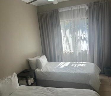 Mokopane Hôtel | C'est Si Bon Accommodation at 73 Geyser, Mokopane