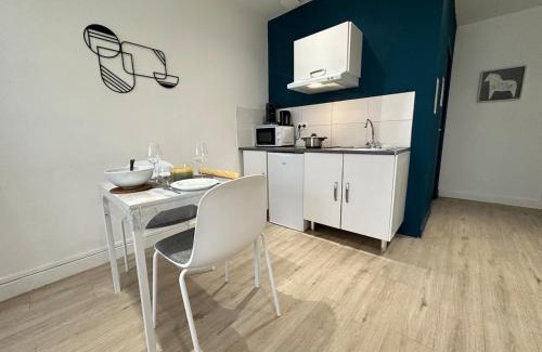 Charleville-Mezieres Appartement | C Helsinki - Studio cosy près du centre-ville