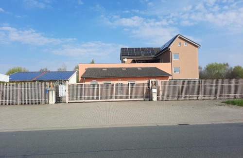 Stocken Maison | C & R Zimmervermietung