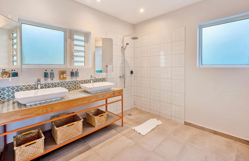 Coromandel Hôtel | C Rodrigues Mourouk