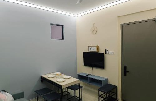 Likas Maison | C&S BaySuites Homestay