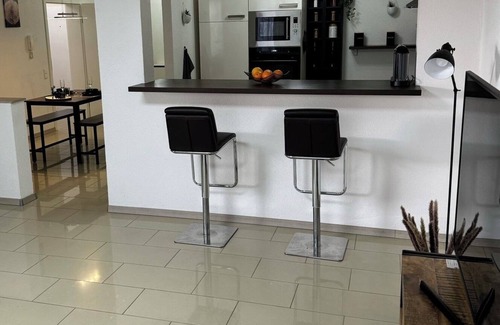 Kaiserslautern Appartement | C&V: 3 PP - 2 rooms +WLAN+Smart-TV+Boxspringbed