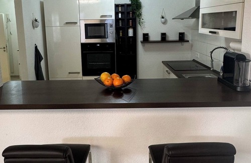 Kaiserslautern Appartement | C&V: 3 PP - 2 rooms +WLAN+Smart-TV+Boxspringbed