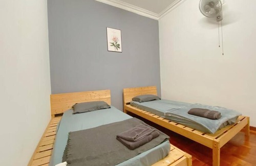 Taman Rinting Maison | C01 HomeStay in Rinting Village