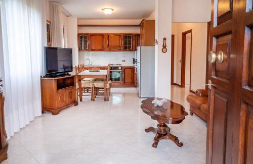 Camerano Appartement | C012 - Camerano, bilocale con doppi servizi e giardino panoramico