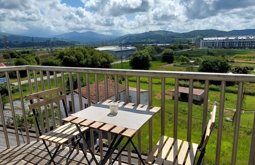 Colindres Appartement | C08A02 Apartamento con terraza en Colindres