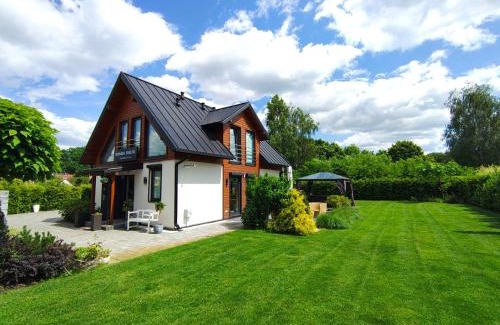 Lubniewice Maison | Całoroczny Domek Bielik Lubniewice,jakuzzi, jezioro,blisko SPA