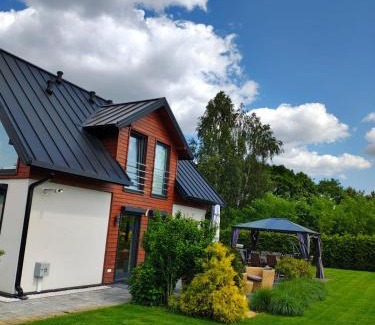 Lubniewice Maison | Całoroczny Domek Bielik Lubniewice,jakuzzi, jezioro,blisko SPA