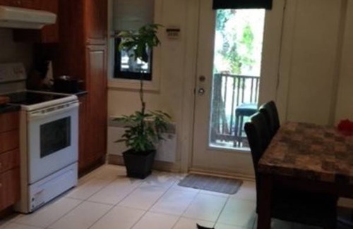 Cote-Des-Neiges—Notre-Dame-De-Grace Station Balnéaire | Chambre privée ∙ 2 personnes
