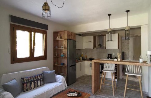 Elia Nikitis Maison | Ca' del mare 35m2
