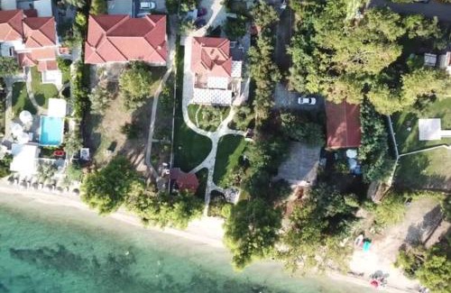 Elia Nikitis Maison | Ca' del mare