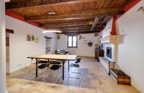 Calmasino Maison | Ca' Gremal - Casa vacanze tra le colline del Garda - Calmasino di Bardolino