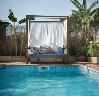 Cala Llombards Maison | Ca n'Alorda Holiday Home Cala Llombards piscina, wifi, seguridad y relax