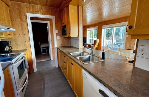 Saint-Francois-Xavier-de-Brompton Cottage | Chalet Le P'tit St-François