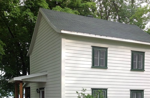 Saint-Laurent-de-l'ile d'Orleans Cottage | River front Cottage 6827