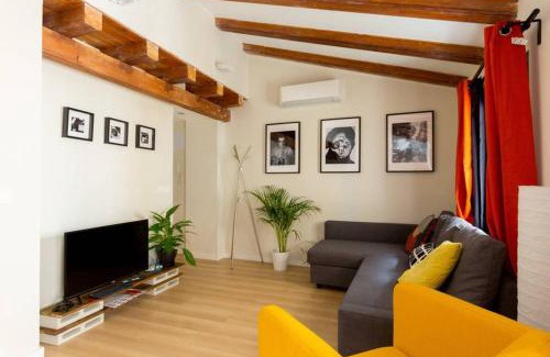 San Pablo Appartement | CA3 - Duplex de dos dormitorios en el Centro Histórico con garaje