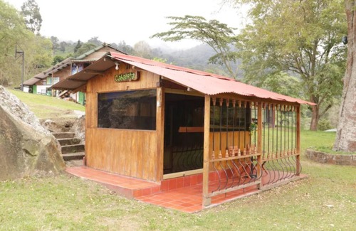 San Antonio del Tequendama Cabine | Cabin in the Ecocenter Natural Park