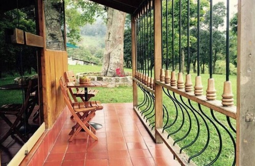 San Antonio del Tequendama Cabine | Cabin in the Ecocenter Natural Park