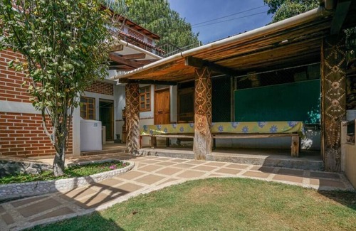 Zirahuen Cabine | Cabaña Colibrí surrounded in Nature w Lake View