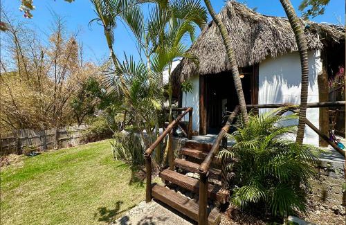 Emiliano Zapata Maison | Cabaña del Jardín PV Zona Romántica