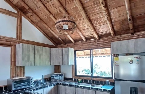 Barbosa Cabine | Cabaña El Edén; Un Paraíso Irresistible