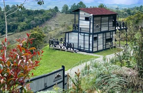 Gomez Plata Maison | Cabaña en Gómez Plata junto a represa