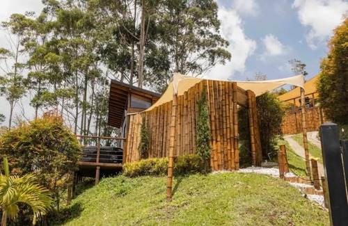 Guatape Cabine | Cabaña en Guatape para 50 personas