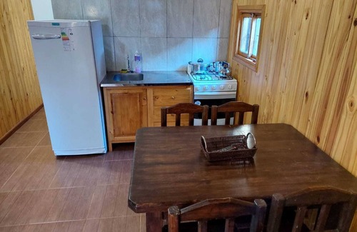 Zona Granja Cabine | Cabaña Familiar con pileta, cerca de varios atractivos turísticos!