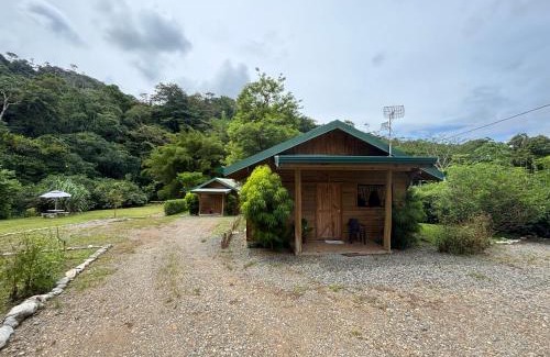 San Isidro de El General Maison | Cabaña Jacaranda #2, junto al río, Pérez Zeledon