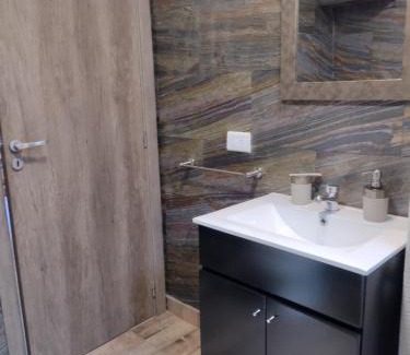 Villa Pehuenia Chalet De Ski | Cabaña La Encontrada