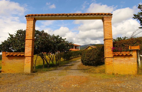 Santa Sofia Maison | Cabaña La Estancia - just a few kilometers from Villa de Leyva!