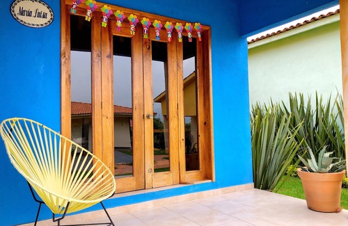 Santa Fe de la Laguna Cabine | Cabaña Maria Luisa en Sandunga Boutique Cabañas