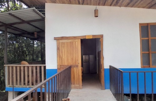 Carara Cabine | Cabaña Para 4 Personas Complejo Turístico Fuga Ecolodge