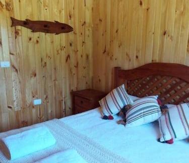 Los Ladrillos Maison | Cabaña Queltehue Cochamó