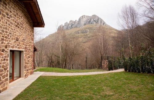 Lierganes Chalet De Ski | Cabaña Quieva 07
