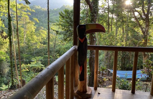 Tres Rios Cabine | Cabaña Rica ~Private Waterfalls & Natural Pools